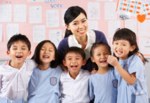 新加坡政府对幼教行业大力投入,你要不要转行当幼教老师?