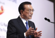 李克强访问新加坡,呼吁东盟与中国共同开展自由贸易,维护南海和平! 李克强访问新加坡