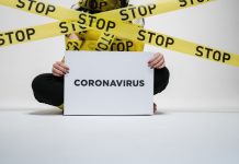 美国总统特朗普称如果相信科学家疫情会更糟糕!称防疫专家福奇是个灾难! 新加坡新冠病毒